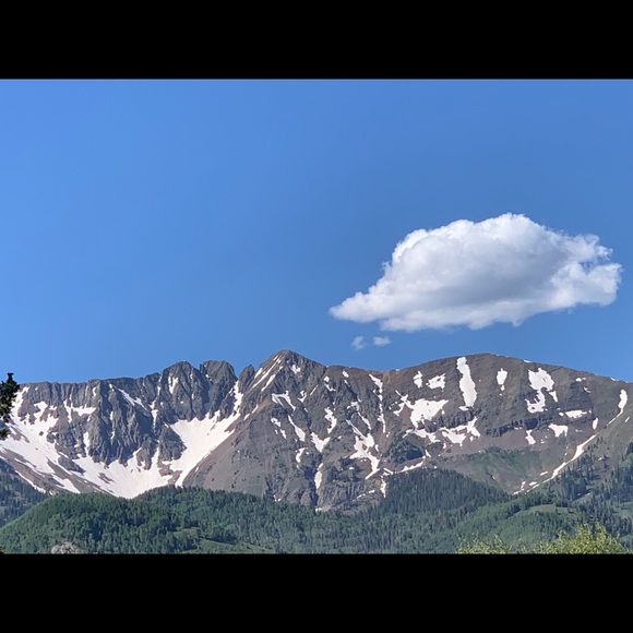 Meet your Posher, Jenn - Picture 1 of 1